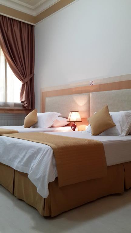 Liqaa Hotel ベイルート エクステリア 写真